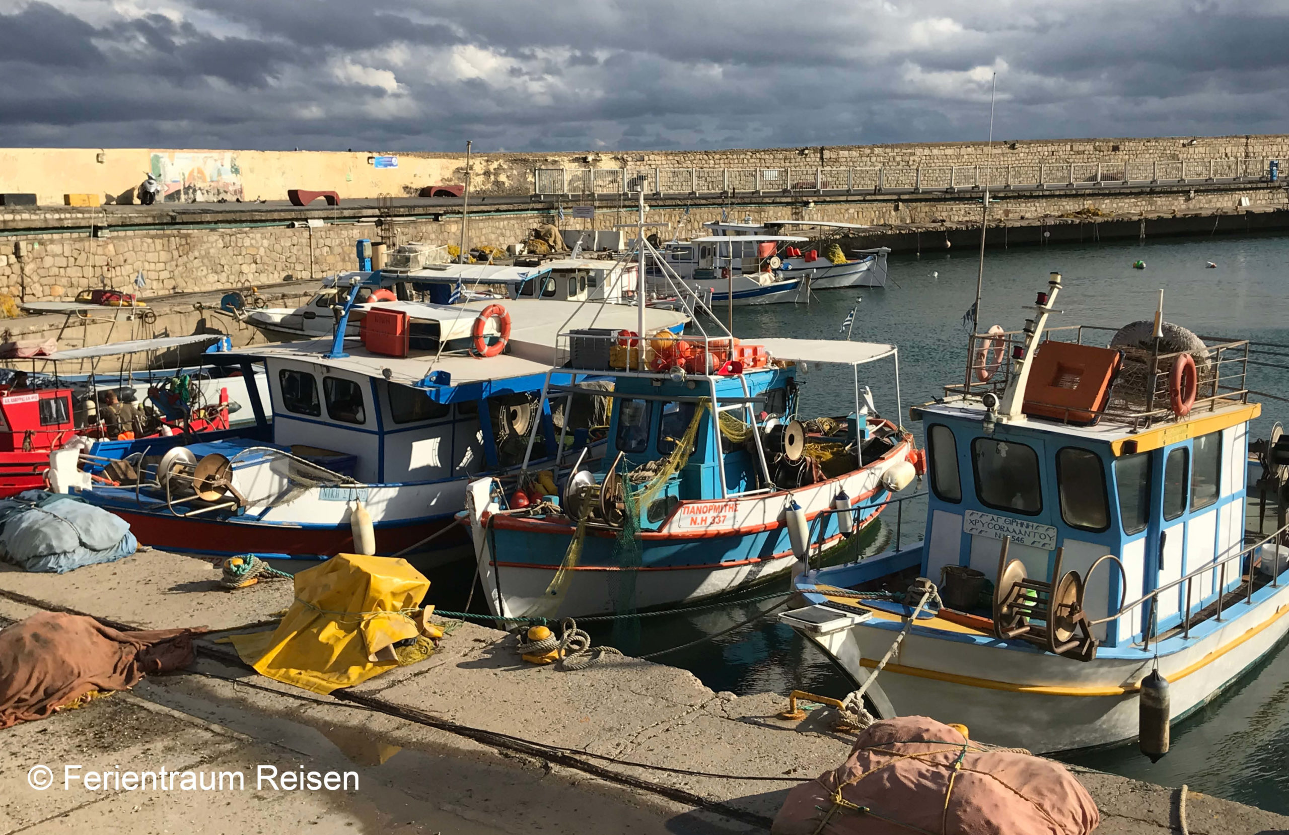 Ferientraum Hafen von Kreta Ferientraum Reisen Hafen von Kreta